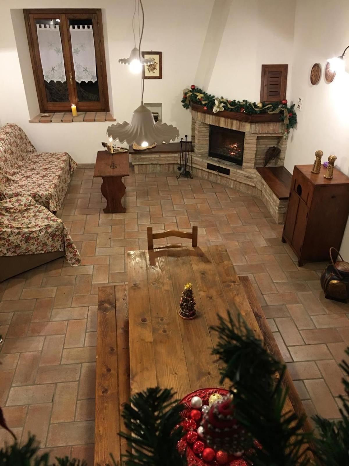 Agriturismo Casa Del Nonno 발파브리카 외부 사진