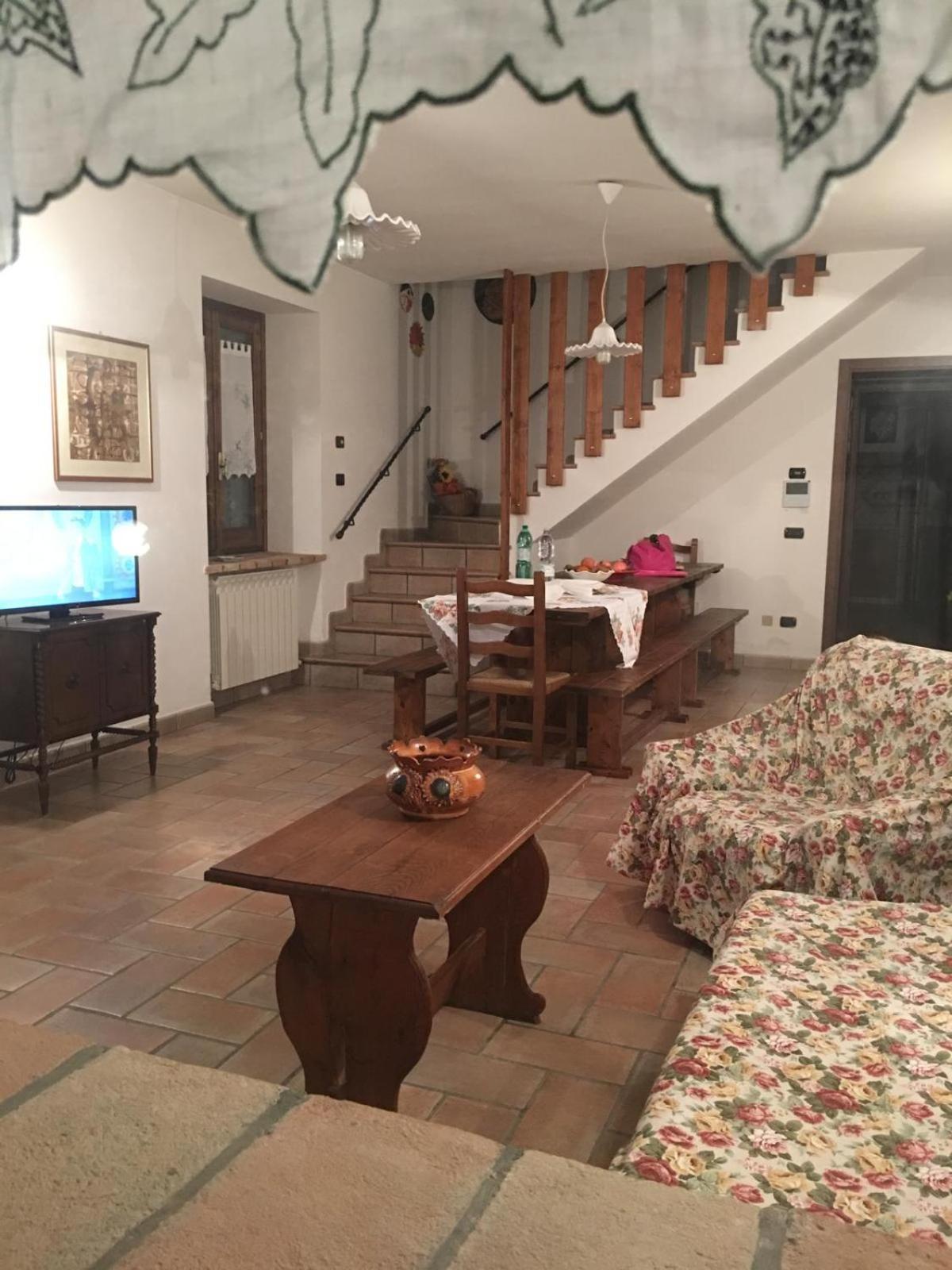 Agriturismo Casa Del Nonno 발파브리카 외부 사진